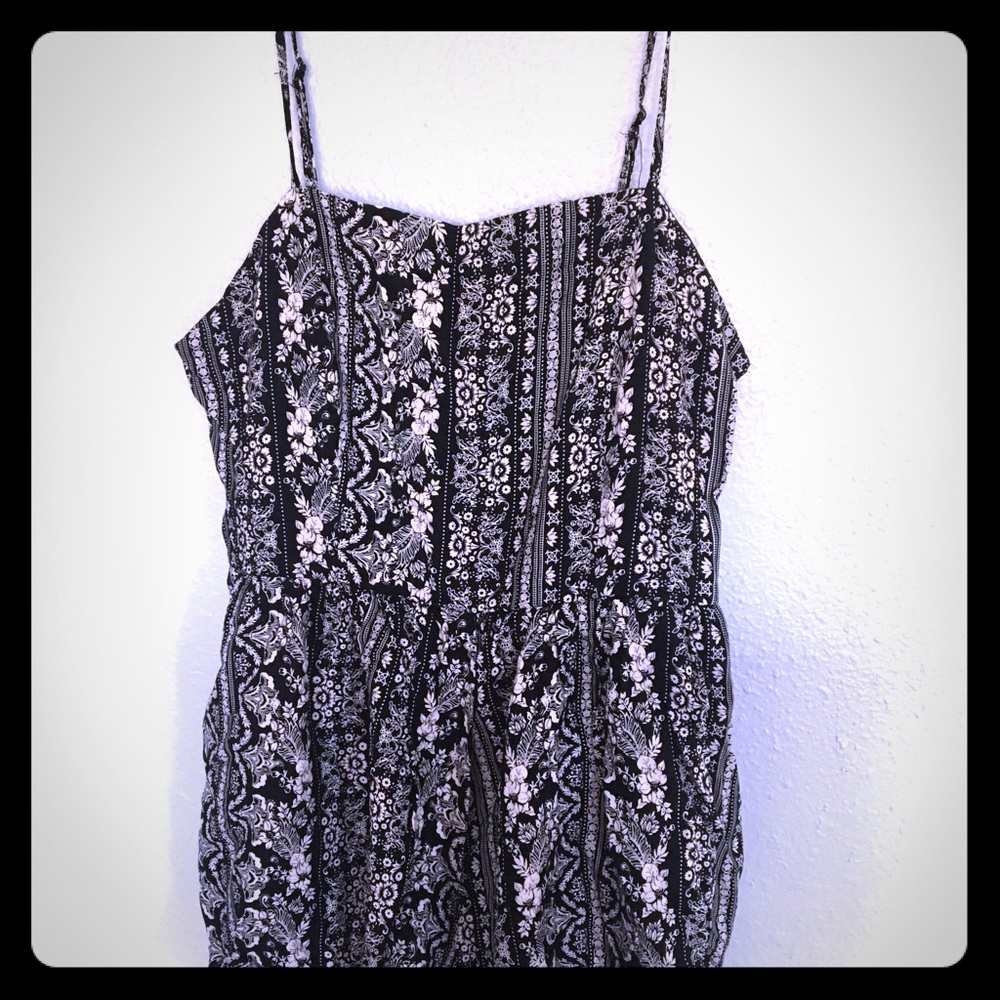 Fashion On Earth floral romper